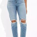 American Eagle Outfitters Mom Jeans Photo 0