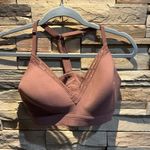 Athleta  Everyday Bra In Powervita size Small Photo 2