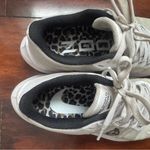 Nike  Zoom Winflo 8 Premium Women's Leopard Running Shoes Photo 5