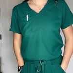 MedCouture Scrub Top Insight Collection - HUNTER GREEN Photo 0
