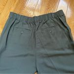 Loft  High Rise straight women Olive green cuffed pants trousers  Sz LP. Photo 10