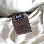 REI Shorts Women's 6 Khaki Light Beige Pockets Nylon Hiking Outdoor Camping Photo 2