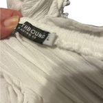 Earthbound  white short sleeve crop top size large Photo 4