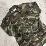 Forever 21 Camo Shirt Jacket Shacket Photo 0