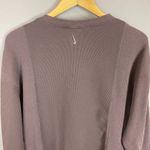 Nike  Yoga Dri-Fit Luxe Cover-Up Shirt Women Long‎ Sleeve Henley Size Medium Knit Photo 5