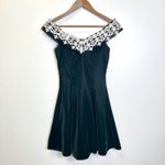 Jessica McClintock Gunne Sax Lace Trim Velvet V-Neck Dress Green Size 3/4 Photo 1