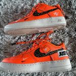 Nike UNIXES  Air Force 1 Orange Black Sneakers Photo 4