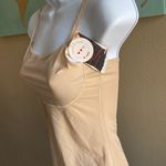Spanx Assets by  Shaping tank top with bust definition medium shaping level a lot Photo 1