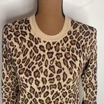 Ellen Tracy tan cheetah print sweater lightweight size S Photo 4