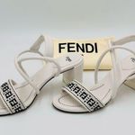 Fendi White/Black Leather Block Heel Ankle size 37 Photo 0