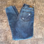 American Eagle Distressed Denim Mom Jean 0 Regular Comfort Stretch Waistband Photo 1