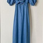 Old Navy  Fit & Flare Twist-Front Maxi Dress Chambray Size Small Photo 2