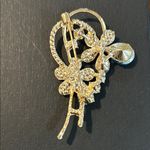 Vintage Elegant Gold and Blue Floral Brooch Photo 1