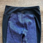 Calia by Carrie Calia Carried Underwood Leggings Blue Black Jacquard Mesh Workout Gym Photo 4