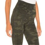 Spanx Revolve Look At Me Now Seamless Leggings in Green Classic Camo Small Photo 4