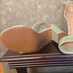 Kelly & Katie Green Block Sandal Photo 3