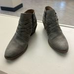 Life Stride Booties  soft system Stylish Gray Ankle Booties 8 1/2 W
Like new Photo 2