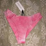 KHĀSSANI Bikini Photo 1