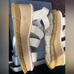 Sorel Womens Beige Wedge Sandals With Adjustable Straps & Chunky Sole Photo 2