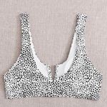 V Wired Bikini Top Size M Photo 2