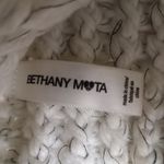 Bethany Mota  Winter Big Knit Cap Hat Top Ball Photo 1