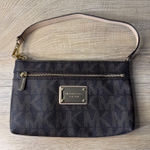 Michael Kors  Jet Set Large Wristlet Monogram Brown Mini Clutch Sleek Chic Y2K Photo 0