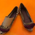 Guess  Zebra Photo 0