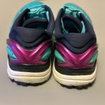 Brooks ascend 4 guiderails Photo 9