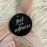 Bali  Bra size 40D brand new with tag no wires Classic Support please see photos Photo 3