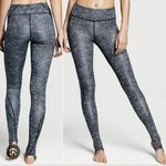 Victoria's Secret VICTORIA’S SECRET VSX SPORT BLUE KNOCKOUT STIRRUP TIGHT LEGGINGS Photo 1