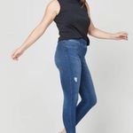 Spanx Women's Distressed Ankle Skinny Jeans Medium Wash Shapewear sz. M Photo 2