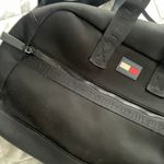 Tommy Hilfiger Tote Photo 2