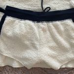 Tommy Hilfiger UO shorts Photo 1