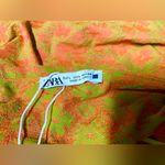 ZARA NWOT asymmetrical orange/green one shoulder crop top size/L Photo 4