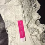 Victoria's Secret Victoria’s Secret White‎ Lace Bandeau Bikini Top Photo 6