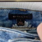 Material Girl ♥️3/$12 Daisy Printed Floral Shorts Photo 3