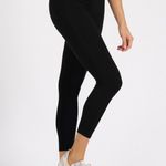 Vuori Black  Women's Leggings size small Photo 3