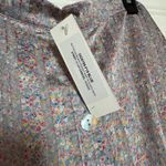 Floral Button Photo 2