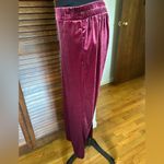 Old Navy  Maroon  Pull On Wide Leg Velvet Look Crop Pants Size M Photo 2
