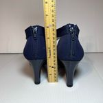 Life Stride  Giovanna 2 navy pump heel women size 11 M Photo 3