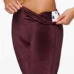 Lululemon wunder lounge high rise tight 28" in velve Photo 3