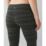 Lululemon  Wunder Under Pant III size 2 Cyber Stripe Gator Green Black Legging Photo 1