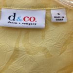 FINAL MARKDOWN Denim and company tone on tone blouse small Yellow Photo 7