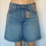 Levi's NWT Women's 94 Baggy Jean Shorts Photo 0