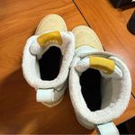 Vans  Standard Mid V Snow MTE Snow Boot Winter Baby Blue Women's 7.5 Photo 7