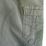 Eddie Bauer Slightly Curvy Short Womens 8 Grey Cargo Pockets Mid Rise Stretch Photo 1