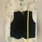 Requirements Women’s Vintage  Vest Photo 4