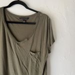 Rock & Republic Shirt Womens Large V Neck Rayon Pocket Tee Lightweight Photo 1