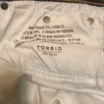 JEANS Women’s Size 24 TORRID Crop Midfit Super Skinny Super Photo 3