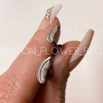 Silver Feather Flat Back Earrings Photo 3